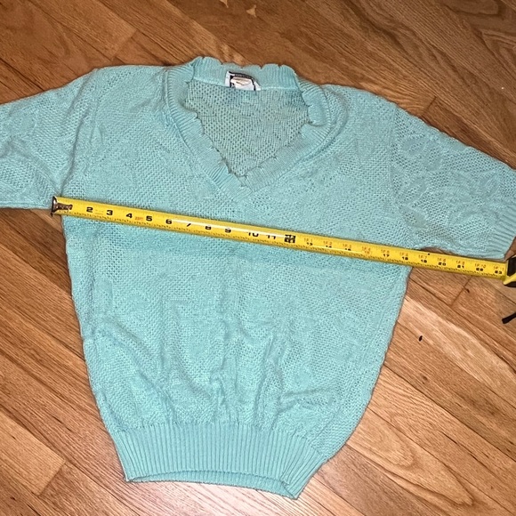 Vintage Keneth Too! Medium Short Sleeved Sweater - Picture 3 of 4